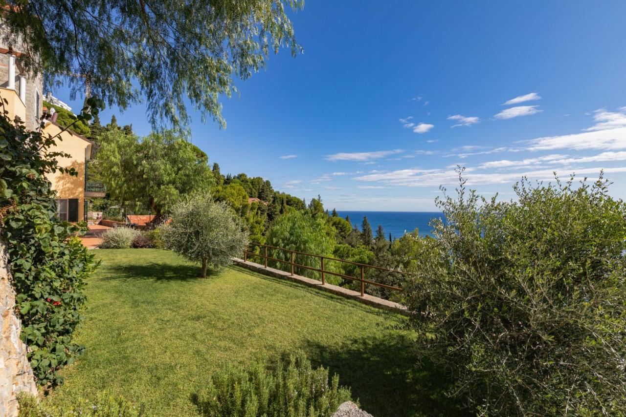 Hotel La Sterlizia Di Santa Croce Alassio Exteriér fotografie