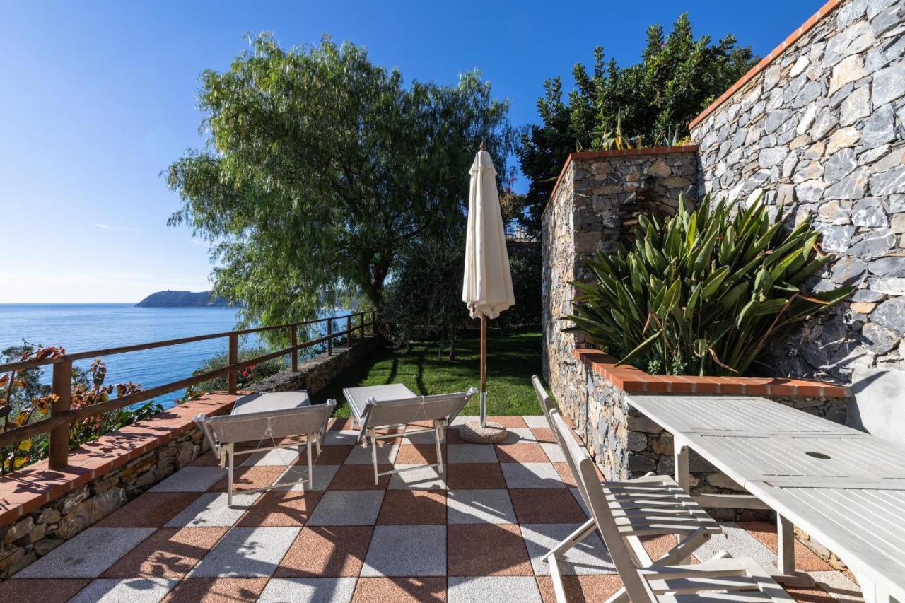 Hotel La Sterlizia Di Santa Croce Alassio Exteriér fotografie